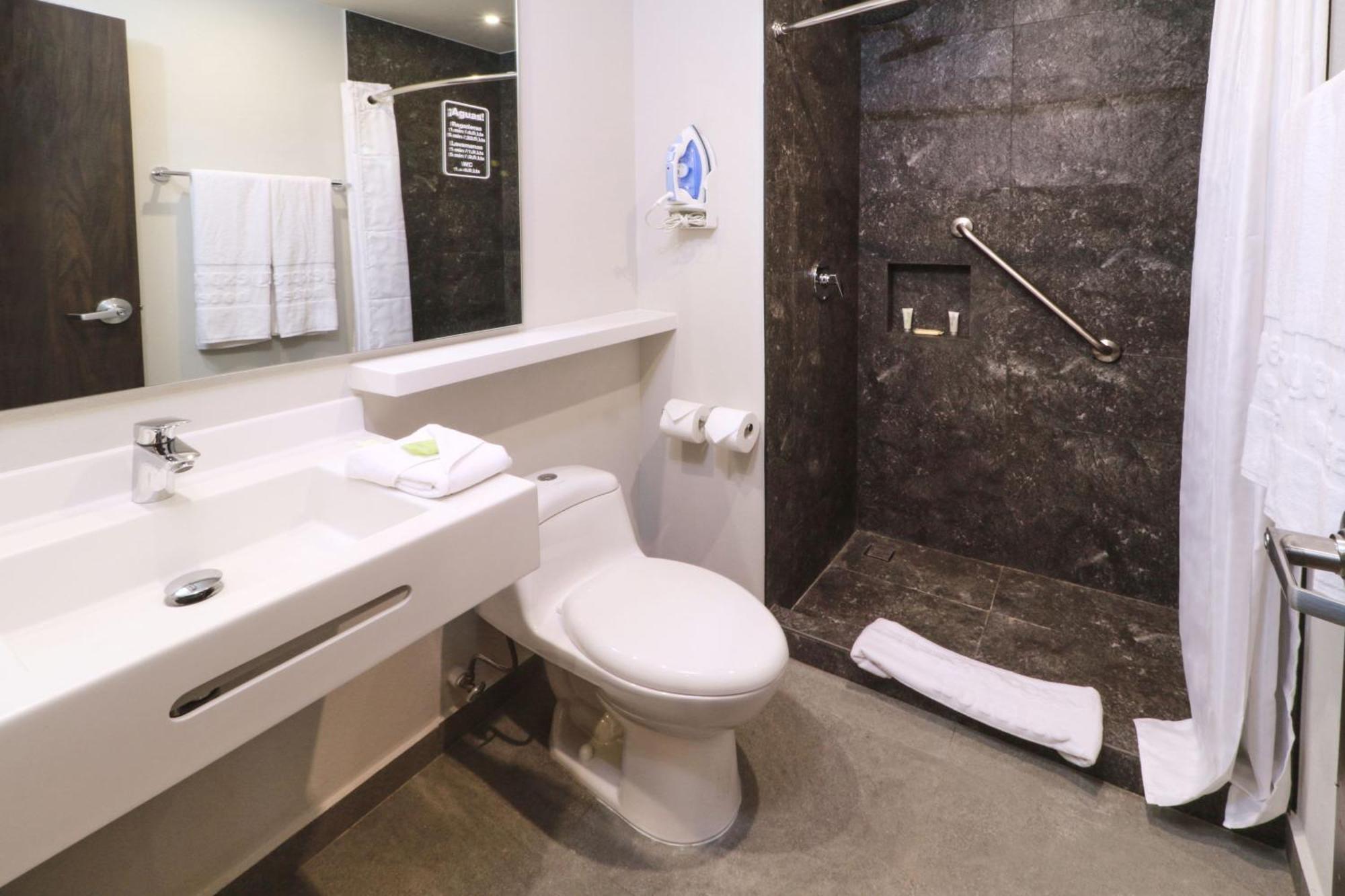 City Express By Marriott Monterrey Universidad Exterior photo